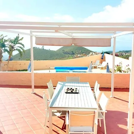 Casa El Pinito - Amazing With A Heated Pool 빌라 Tamaide